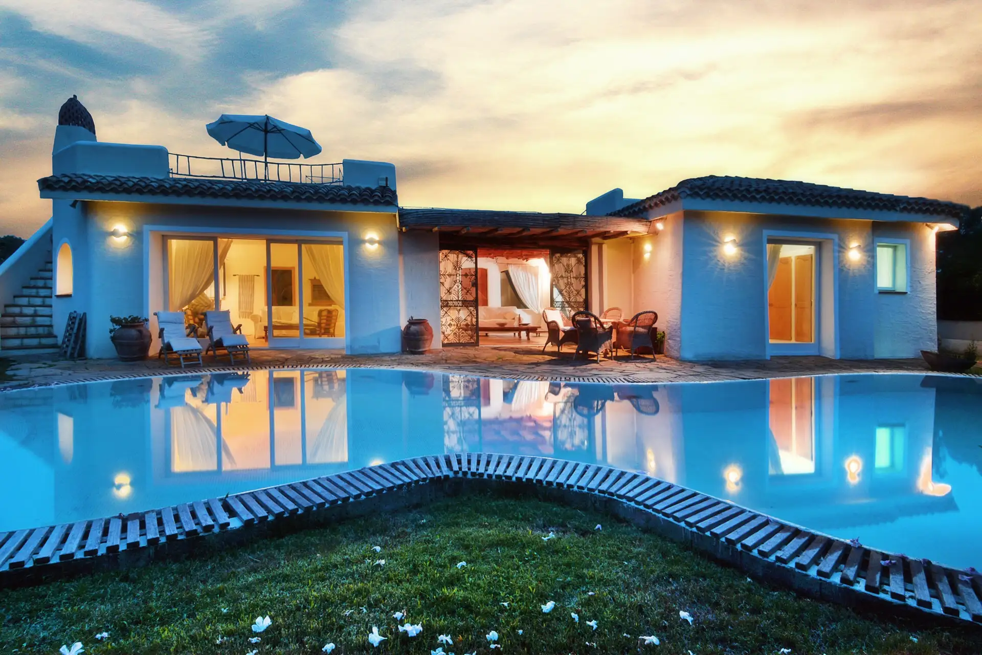 Villa FLor swimming pool