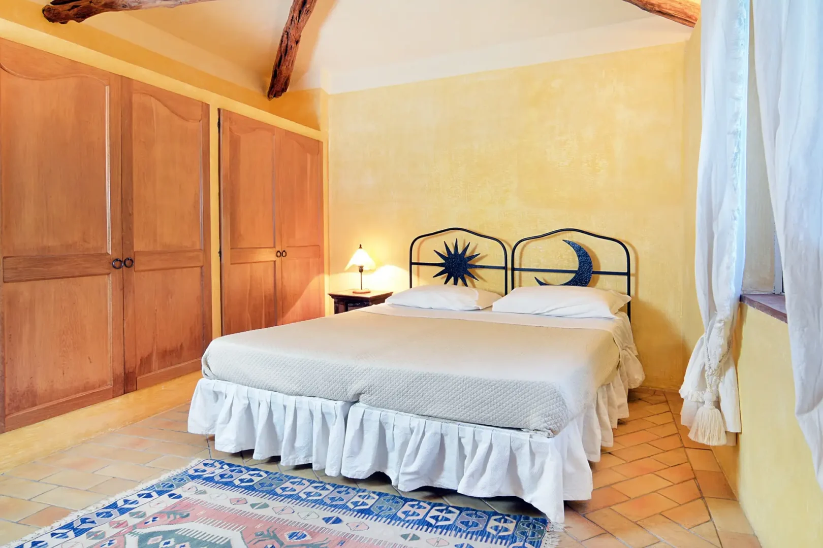 bedroom Sunny Villa Flor 2