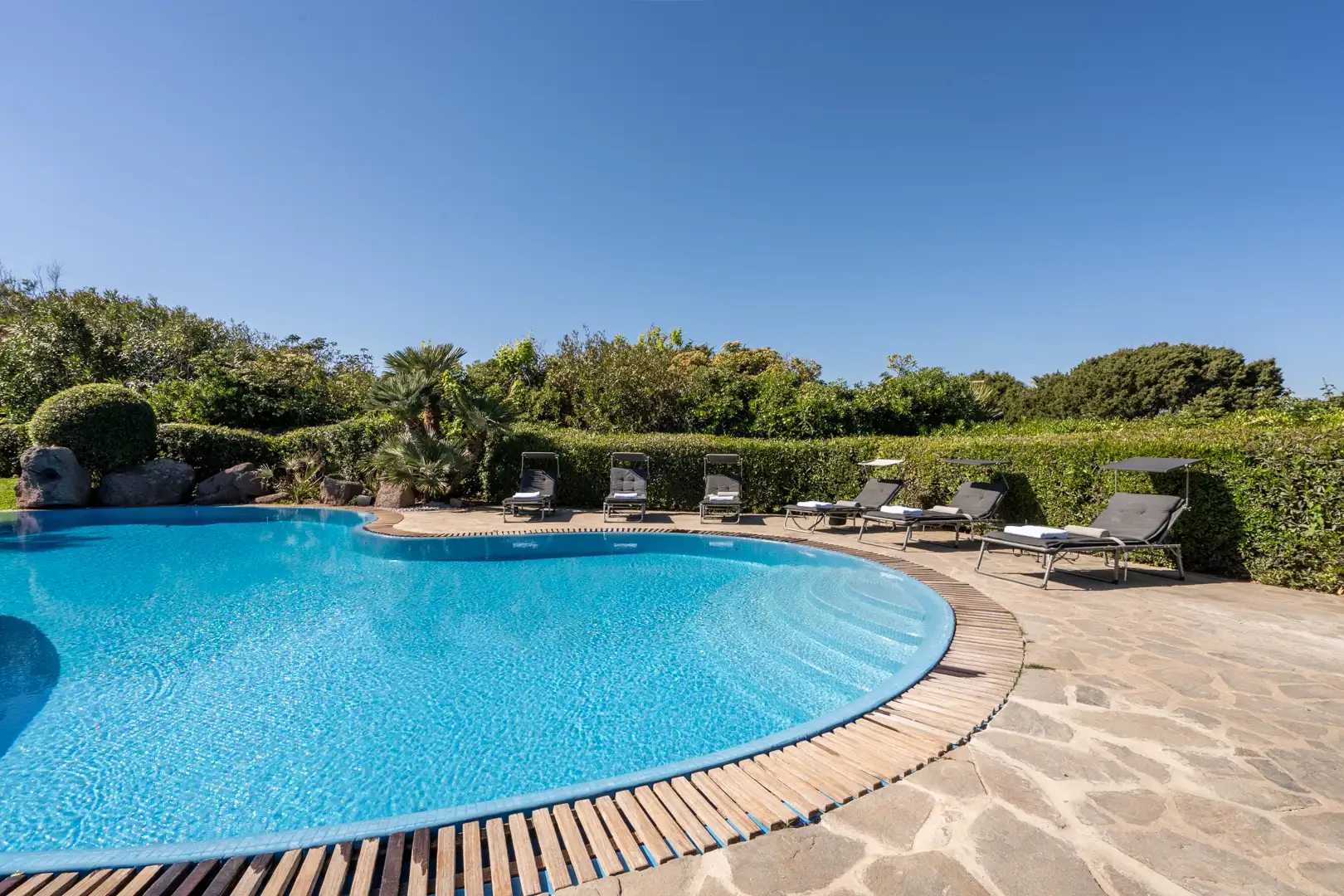 Villa FLor swimming pool